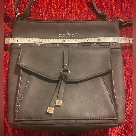 Nicole Miller crossbody - Picture 7 of 7